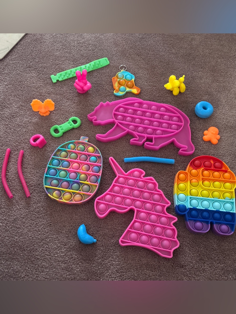 Colorful Kids Pop-It Fidget Toy Set – Pink Unicorn, Pink Bear & Rainbow Styles